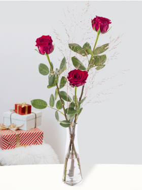 Christmas arrangement red-gold with vase